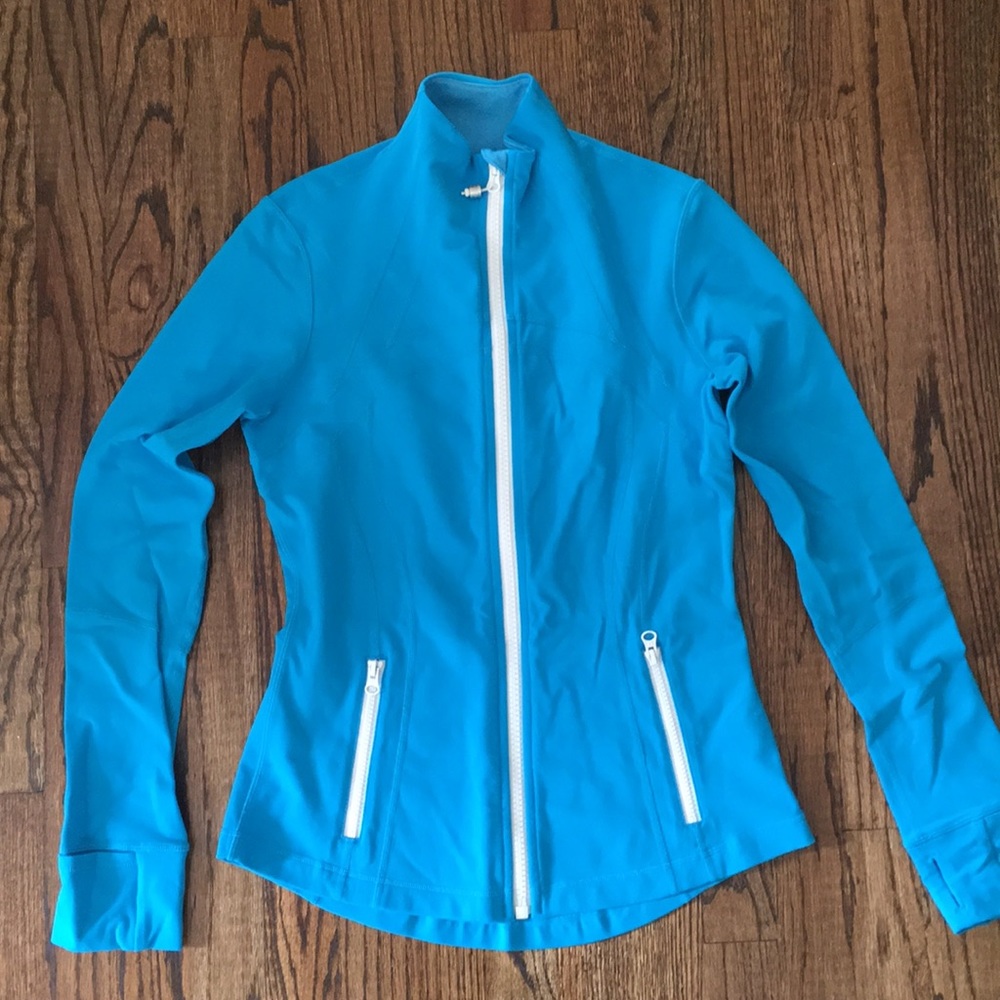 Lululemon Define Jacket - Size 8 - bright blue